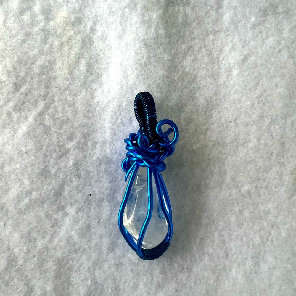 Wire wrapped crystal pendant